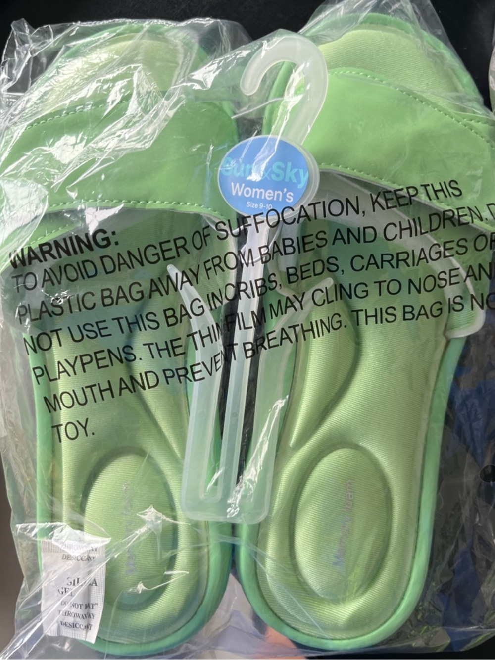 Sun & Sky Light Green or Black Women’s Slides with Cushioned Sole